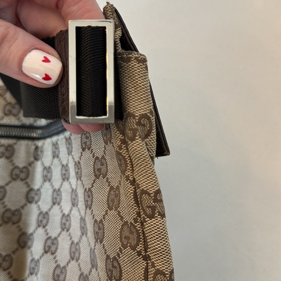 🔥GUCCI MONOGRAM CROSSBODY BELT BAG🔥 - Picture 13 of 15